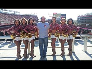 Photos submitted Michael Mason celebrated visiting his final NFL team and stadium by posing with some 49ers cheerleaders. 