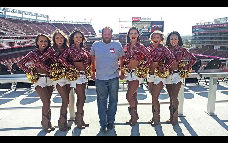 Photos submitted Michael Mason celebrated visiting his final NFL team and stadium by posing with some 49ers cheerleaders.