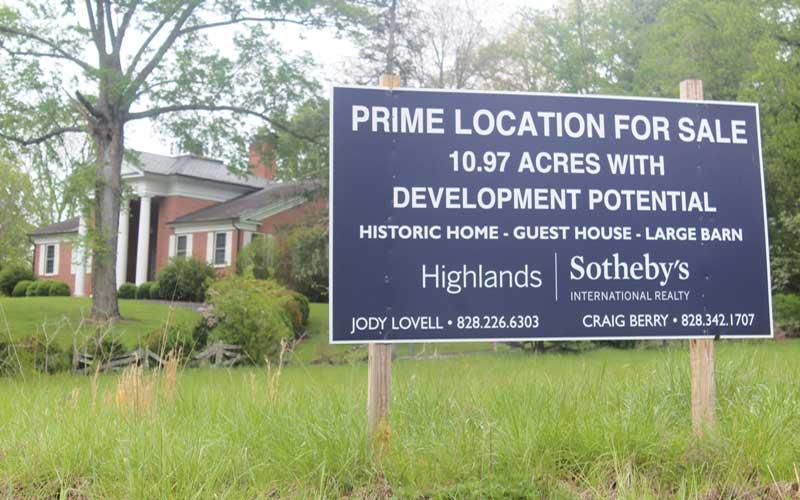Press photo/Thomas Sherrill - The Board of Education plans to adopt a MOU asking the county to use the Higdon property for  School Board to request use of Hidgon property for educational purposes. The county has started the process to purchase the $1.35 million property on Wayah Street.
