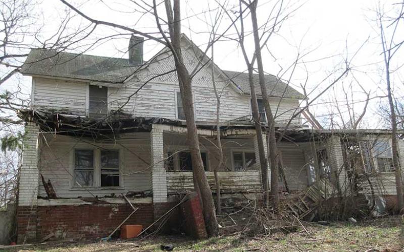 Photo/Town of Franklin - The Franklin Town Council voted Oct. 2 to approve an ordinance that directs the Town Planning Department to begin the process to have the house at 981 East Main Street demolished.