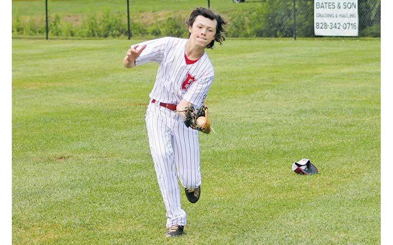 Former 12U All-Star right fielder Max Cable leaves his hat behind to make a difficult basket catch in the 2023 Little League State Tournament at Parker Meadows. (Press file photo)