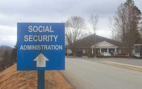 Press photo/Thomas Sherrill - The Social Security office located off Lakeside Drive in Franklin.