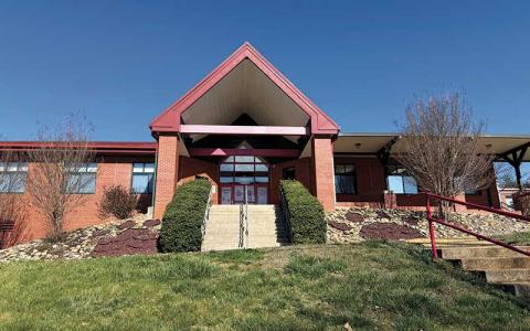 Press photo - The front entrance of East Franklin Elementary, originally constructed in 1950.