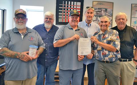 Press photo/Mia Overton. The First Presbyterian Church Men’s Group and 828 Vets are teaming up again for the annual Help Homeless Veterans Week. Donation buckets will be placed at 55 businesses around town. (Front, from left) Dave Porter and Bill Garren of 828 Vets and Ned Kraft of the Presbyterian Men’s Group along with Men’s Group members (back row) Carl Winter, Jeff Stevens and Tom Fagg. Franklin Mayor Jack Horton presented a proclamation on Aug. 4 designating Sept. 7-13 as Help Homeless Veterans Week. 