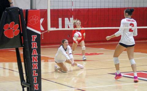 Junior Shelby Adams makes a difficult save versus Smoky Mountain Sept. 9. (Press photo/Will Woolever)